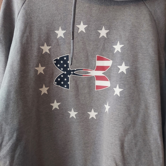 Under Armour Patriotic Gray Sweatshirt XL Womens - Picture 2 of 6